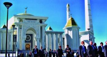 История на Чарджоу Как да намерим корени в Туркменистан Чарджоу